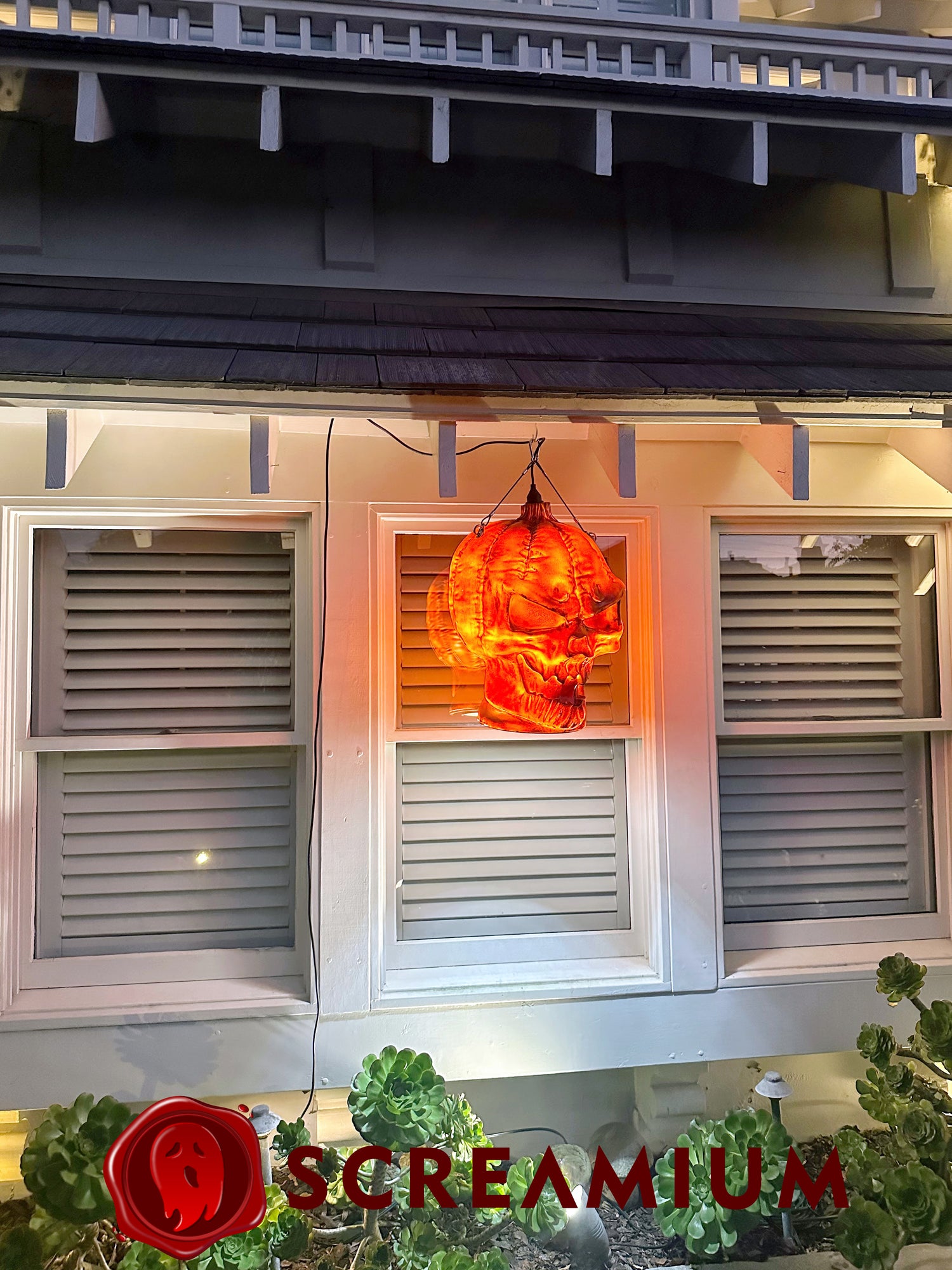 Giant Pumpkin Monster Pendant Lantern Prop 20-Inch-Tall Waterproof Outdoor Halloween Decoration