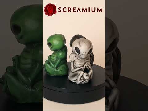 Alien Embryo Halloween Monsters In Formaldehyde Jars : Set of 3 Props