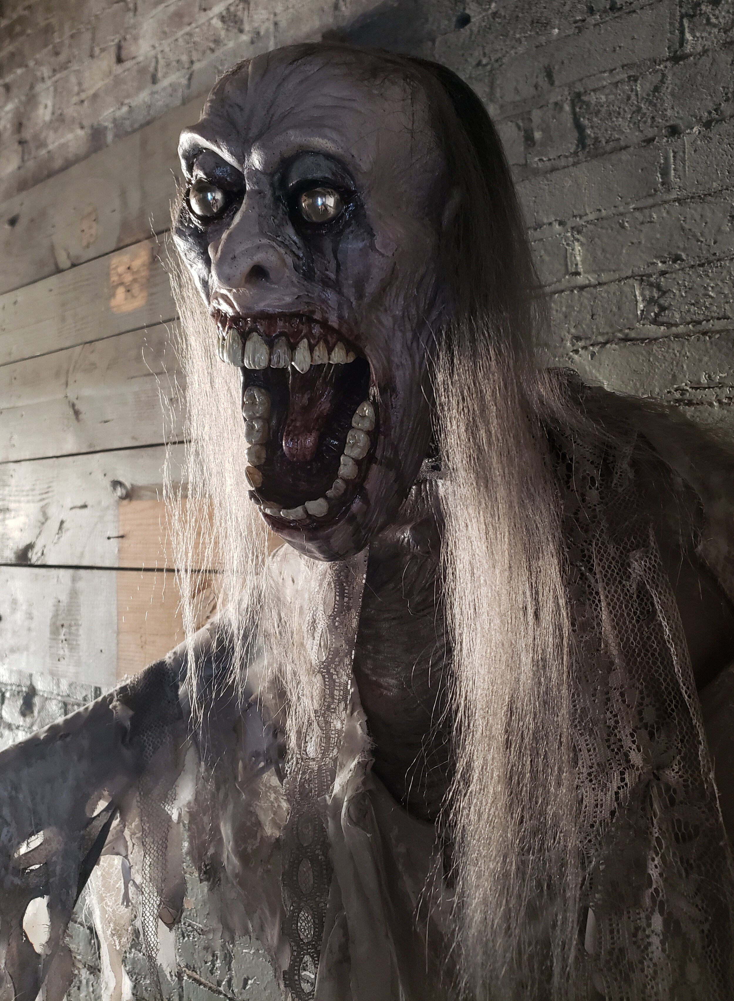 Glow-in-the-Dark Decaying Zombie Ghost Animatronic Prop Monster Halloween Decor : 64-Inches Tall