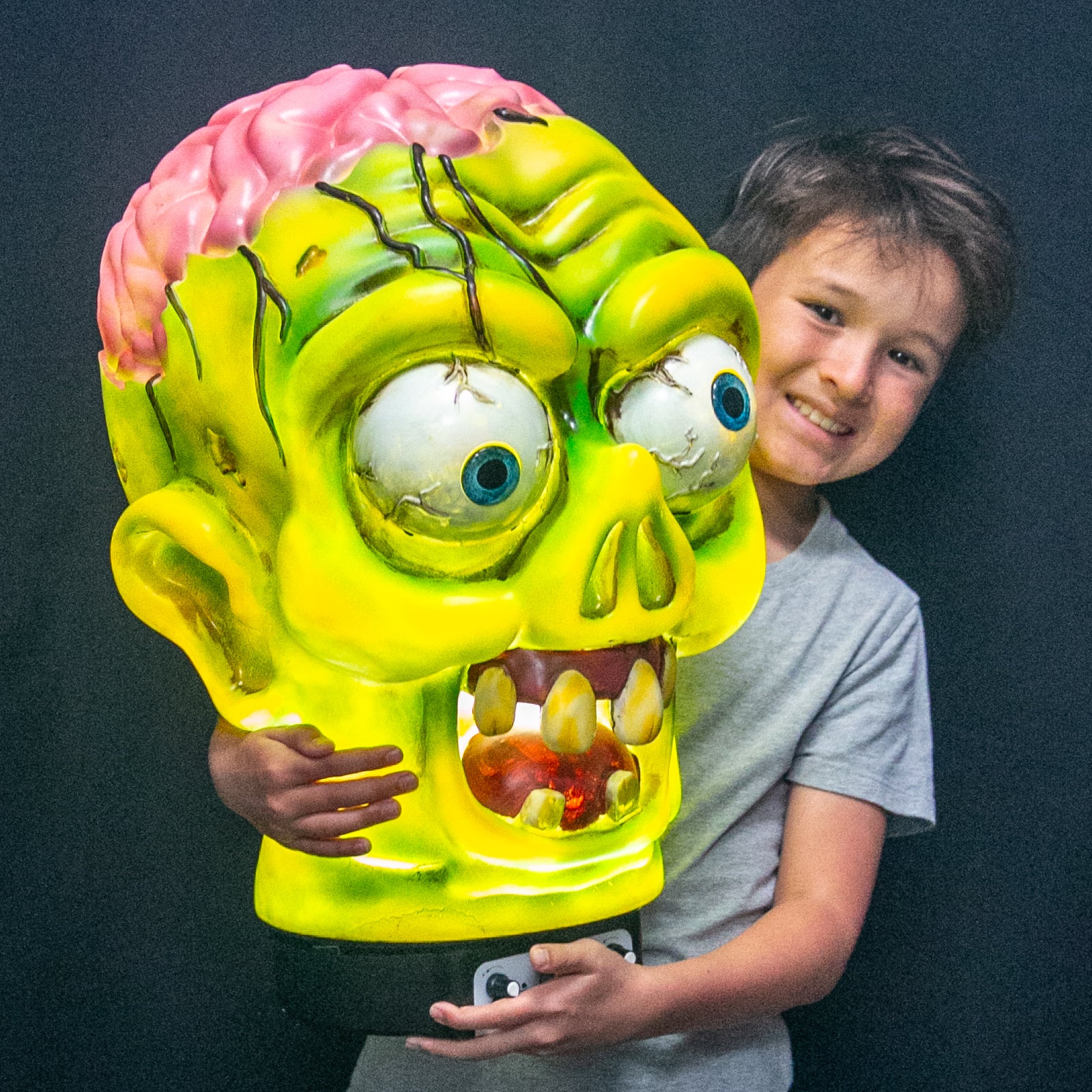 Giant Zombie Head Animatronic Lamp Prop 20-Inch-Tall Heavy Duty Polyresin Halloween Decoration