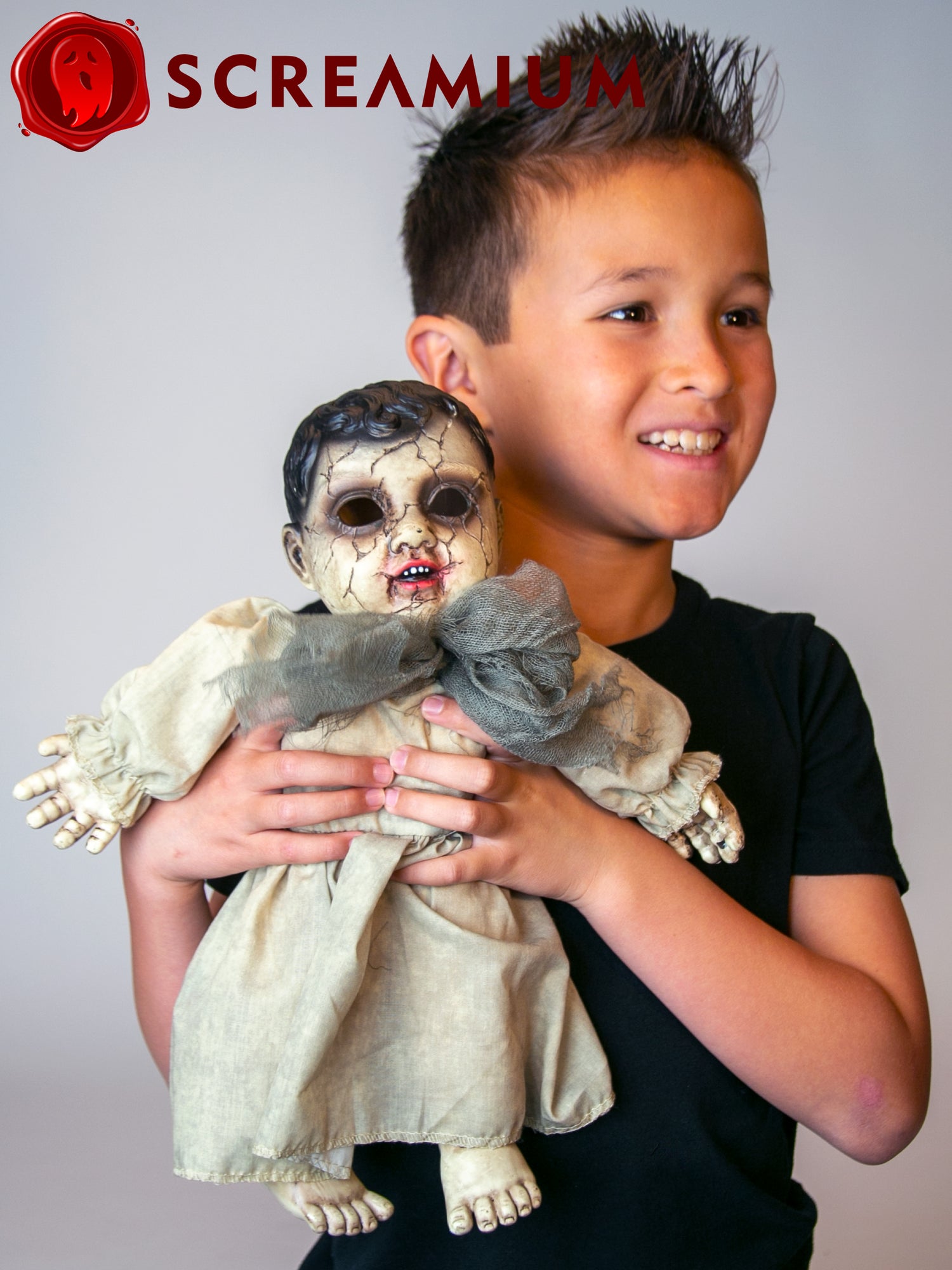 Cracked Face Creepy Doll with Sound 14-Inch-Tall Halloween