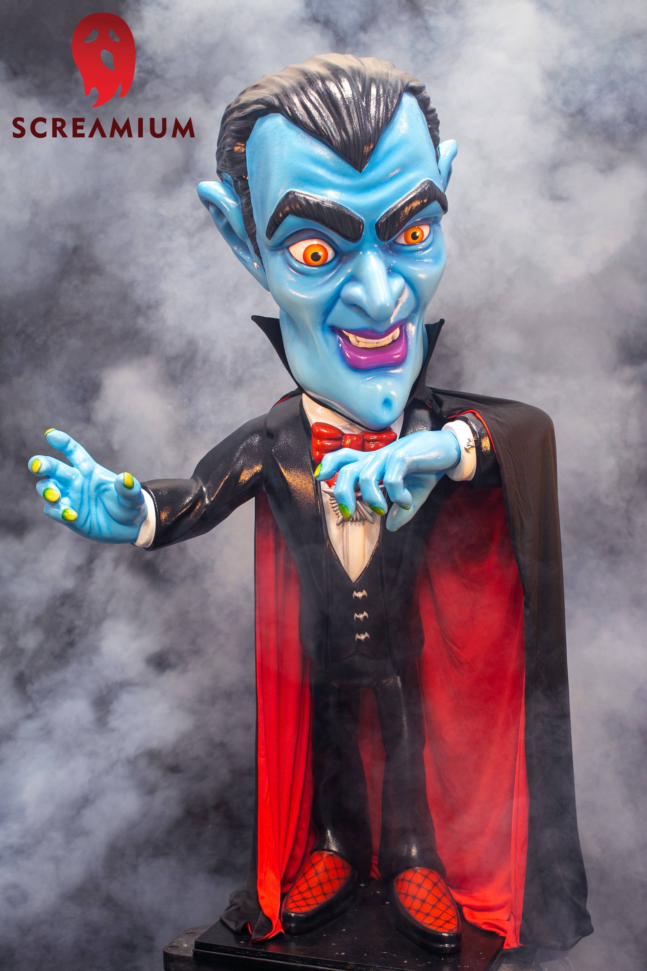 Giant Vampire Halloween Decoration : 6-Foot-Tall Selfie Station Statue Prop